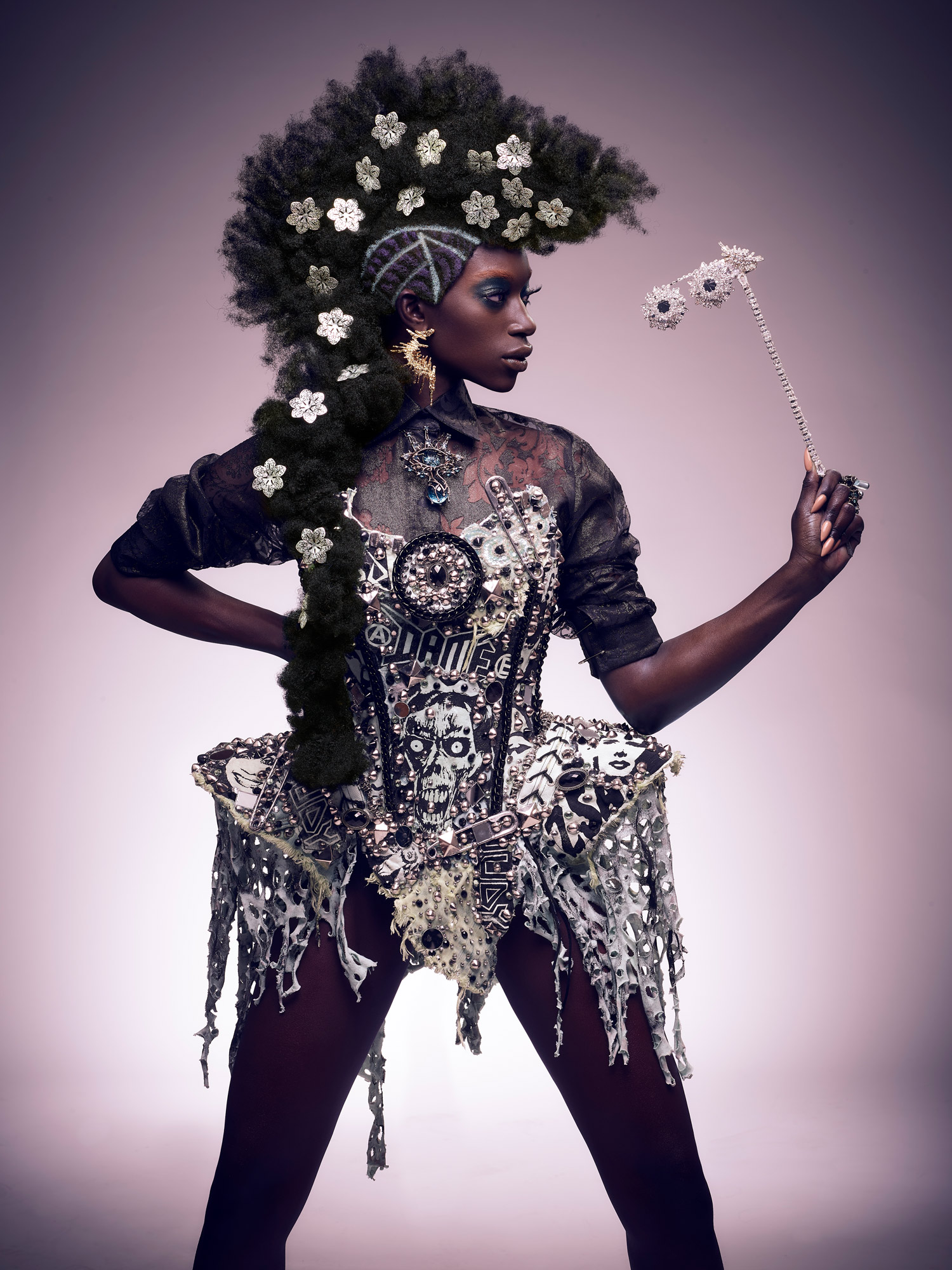 Retouch by Lucia Arin Pintos. Photo by Roberto Ligresti